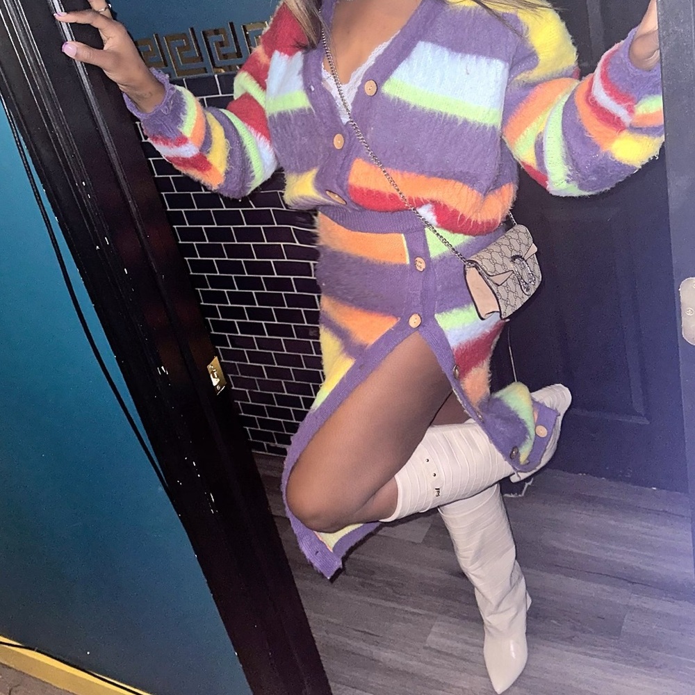 Colorful Co-ord two piece sweatshirt and skirt with high button split